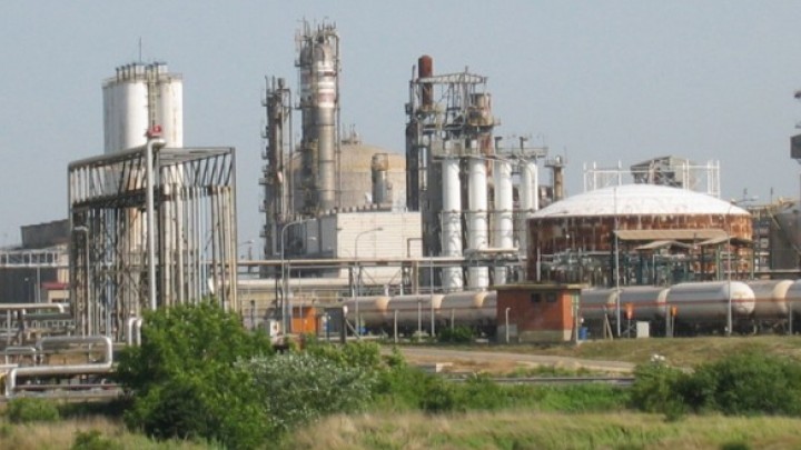 Rusima ponuđeno učešće u restrukturisanju i oporavku Petrohemije, Azotare i MSK