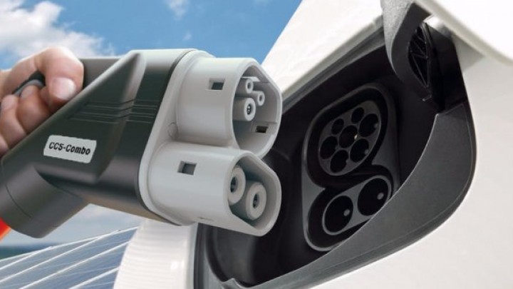 Konferencija "Izgradnja objekata za punjenje električnih vozila na putnoj infrastrukturi i urbanim sredinama"
