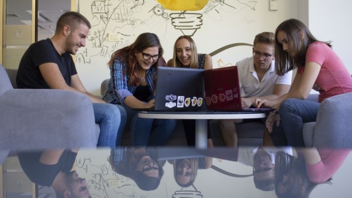 Prvo programersko takmičenje koje se bavi veštačkom inteligencijom- AIBG Belgrade