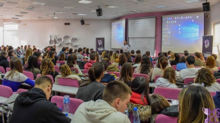 Takmičenje u rešavanju poslovne studije slučaja High School Case Competition