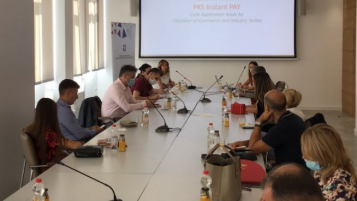 „PKSinstantPAY“ aplikacija koja omogućava naplatu proizvoda i usluga mobilnim telefonom ili tablet uređajem