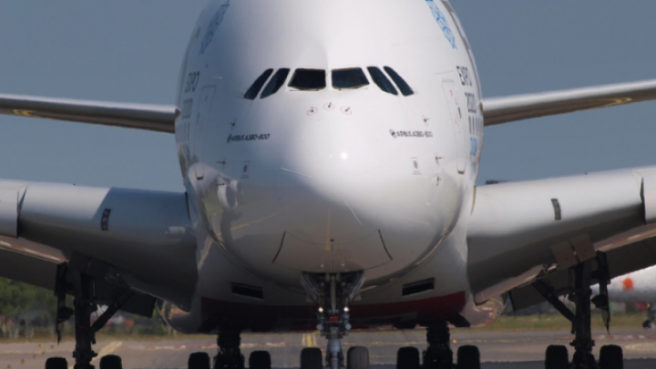 Srbija zabeležila 1,5 miliona avio putnika manje zbog korone