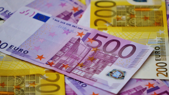 Rast kredita u Srbiji u septembru 2%