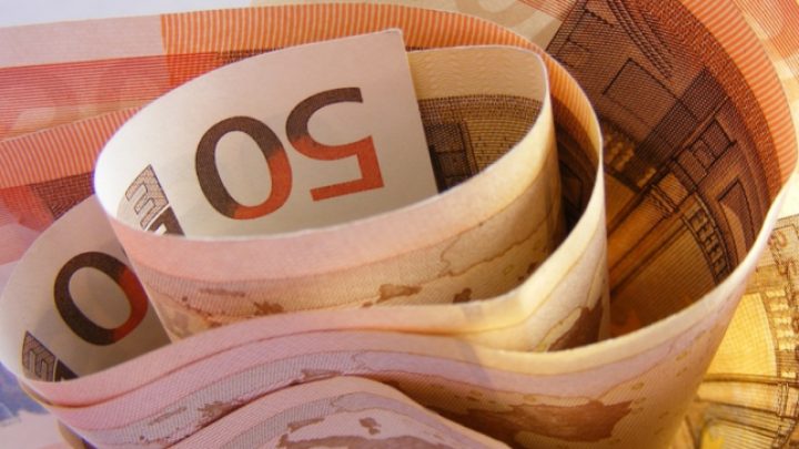 EIB za projekte JPP godišnje daje oko 2 milijardi EUR