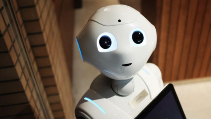 Kako veštačka inteligencija transformiše industriju pametnih telefona?