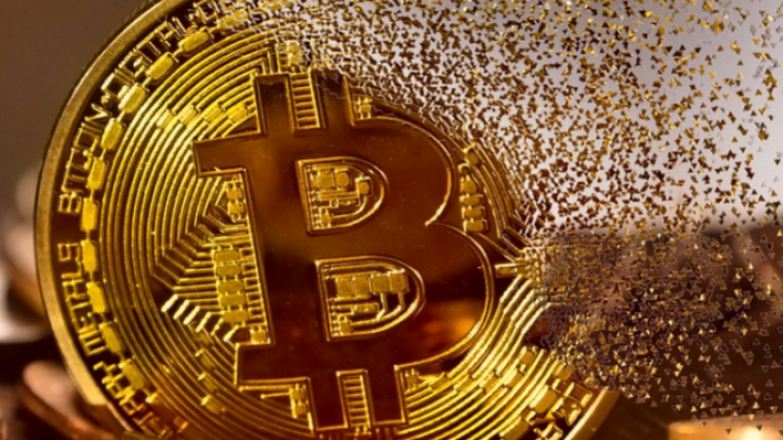 Vrednost bitkoina premašila 62.000 dolara