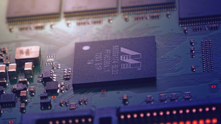 Intel: Nestašica čipova mogla bi potrajati nekoliko godina