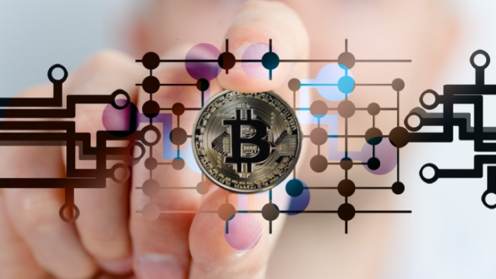 Bitcoin ispod 30.000 dolara, sa tržišta „izbrisano“ 98 milijardi u jednom danu