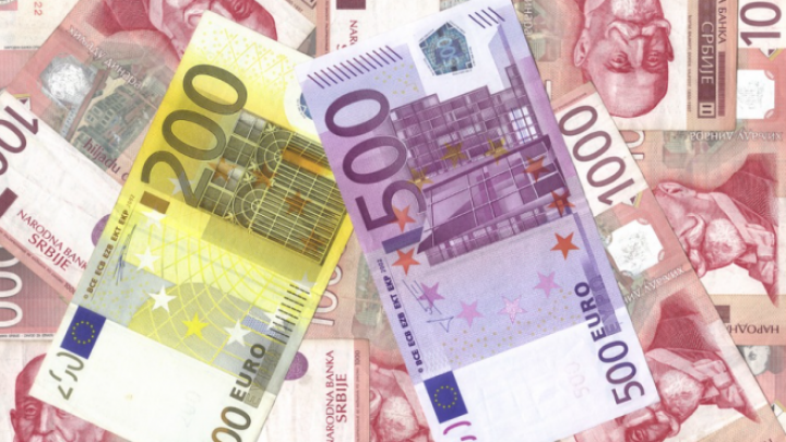 Kolika je cena precenjenog kursa dinara?