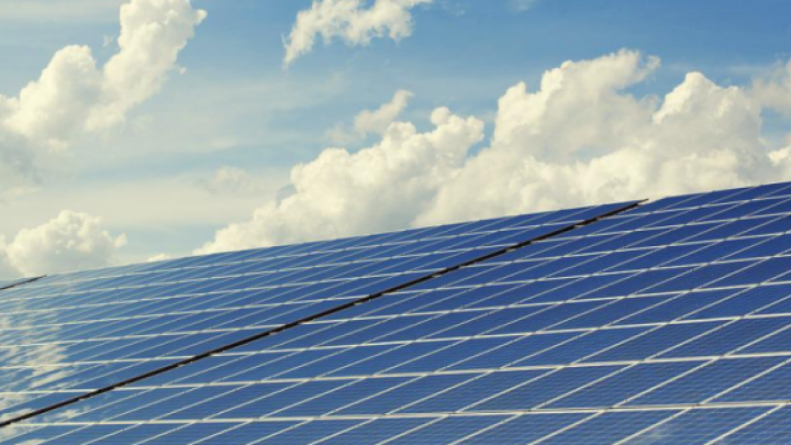 NIS traži izrađivača elaborata za izgradnju solarnih fotonaponskih elektrana na objektima
