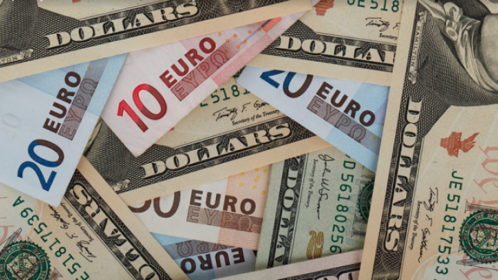 Zbog nesigurnosti na tržištima su sada evro i dolar izjednačeni po vrednosti