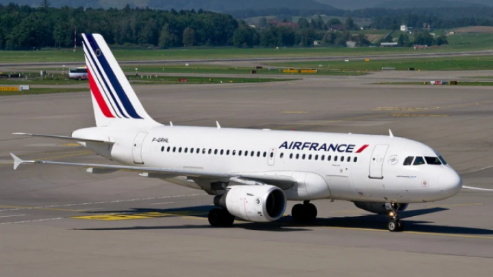 Air France otkazao više od polovine letova u petak zbog štrajka kontrolora