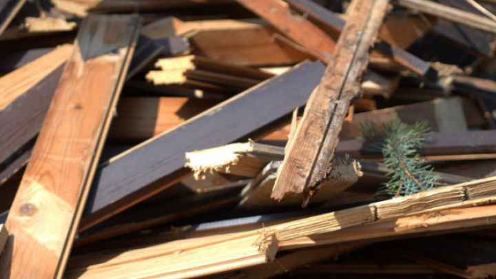 Reciklirani materijal od strugotine i piljevine