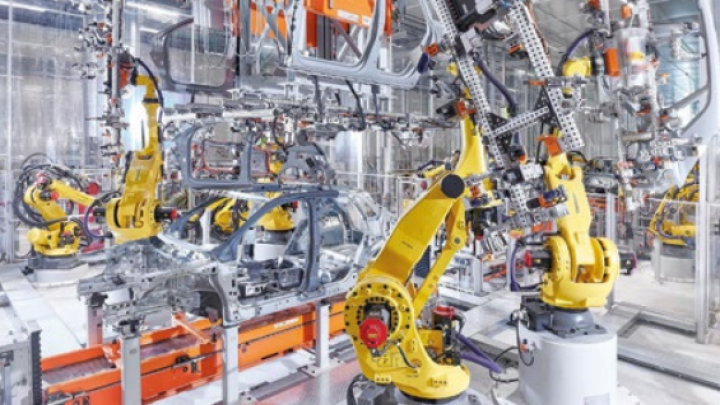 FANUC PRIMA VELIKU NARUDŽBU ZA 1300 ROBOTA