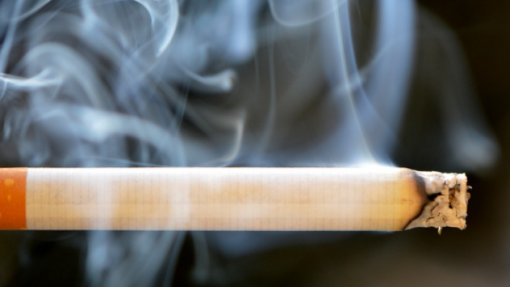 Cigarete koje se proizvode ili uvoze u Srbiju od 1. januara ove godine moraju da budu proizvedene sa samogasivim papirom