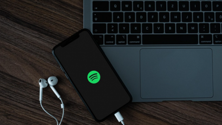 Platforma Spotify planira da ukine oko 600 radnih mesta