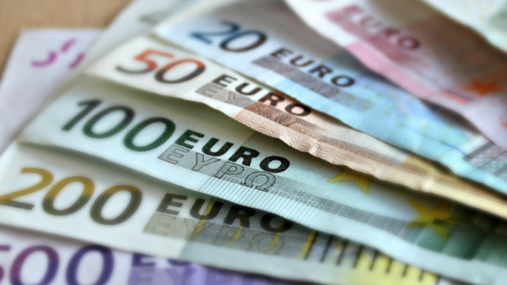 EIB odobrio Srbiji zajam od 76 miliona EUR za unapređenje obrazovanja i vodnog transporta