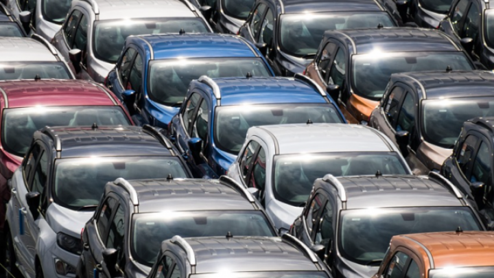 U autoindustriji najveći broj zaposlenih robota