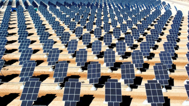 SOLARNO DRVEĆE – PO ČEMU SE RAZLIKUJE OD UOBIČAJENIH SOLARNIH PANELA?