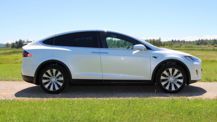 Tesla povukla praktično svaki automobil iz Kine zbog uočenih defekta