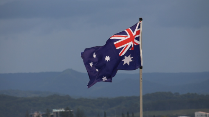 Australija uvodi strože zakone za veštačku inteligenciju