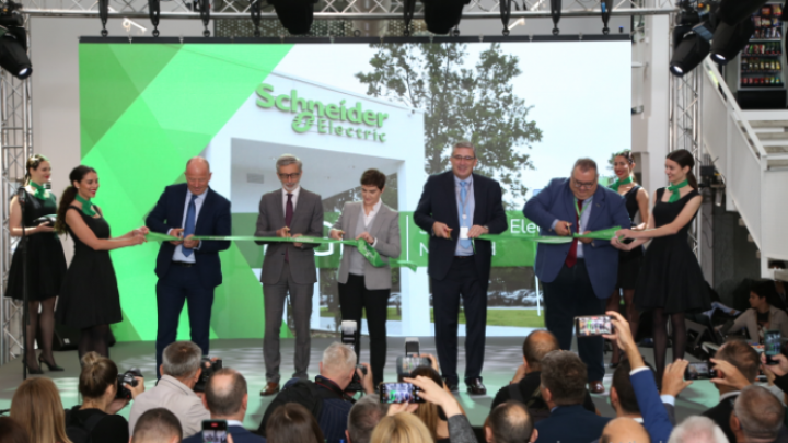 NAJMODERNIJI POSLOVNI OBJEKAT - SCHNEIDER ELECTRIC HUB OTVOREN U NOVOM SADU