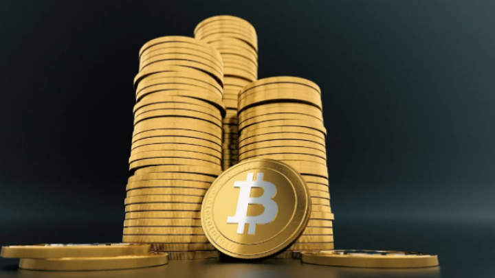 Zlato u padu, bitcoin raste