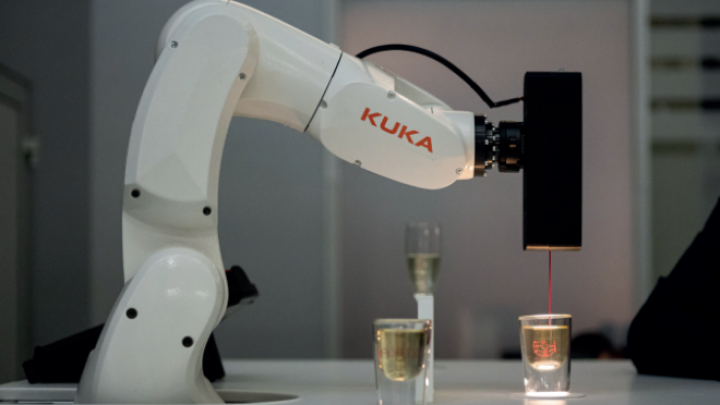 KOMPANIJA KUKA ROBOTICS PROSLAVILA PRVU GODIŠNJICU RADA U SRBIJI