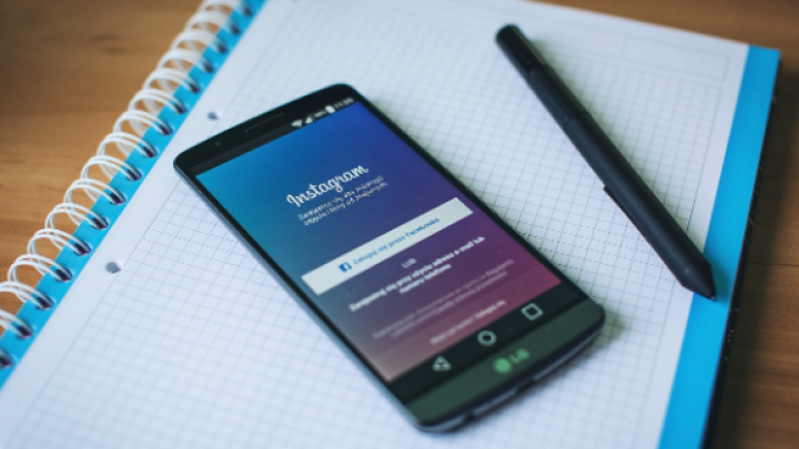 Meta je saopštila je da će korisnici njenih usluga u EU moći da razdvoje svoje Facebook i Instagram naloge