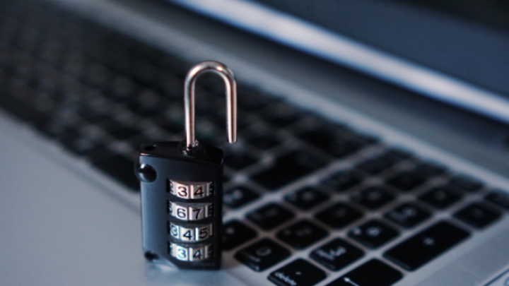 U Srbiji 2023. porast broja slučajeva krađe identiteta putem interneta