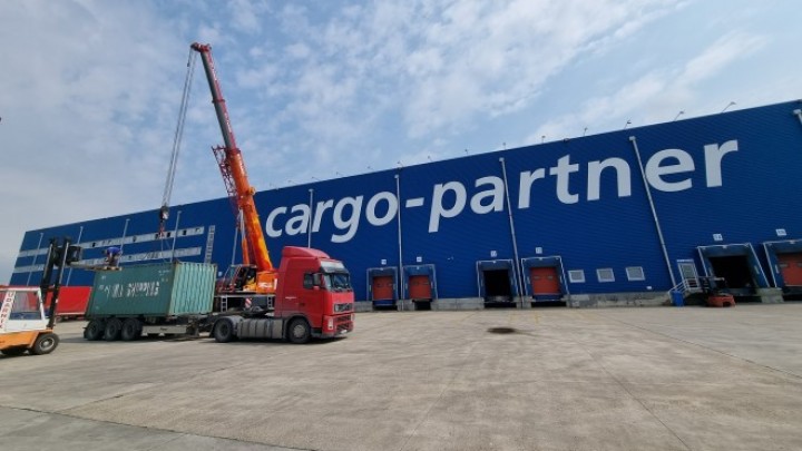 cargo-partner timovi pokazuju izvrsnost prilikom transporta vanstandardnih pošiljaka