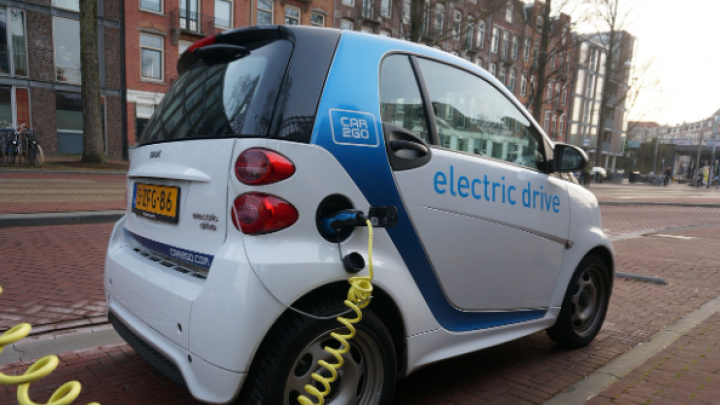 Nemačka na trećem mestu u svetu po broju električnih automobila