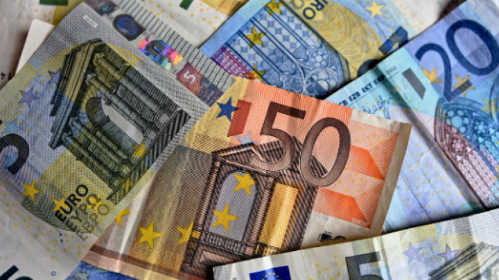 Minimalna zarada u Srbiji u 2025. godini biće 53.592 dinara