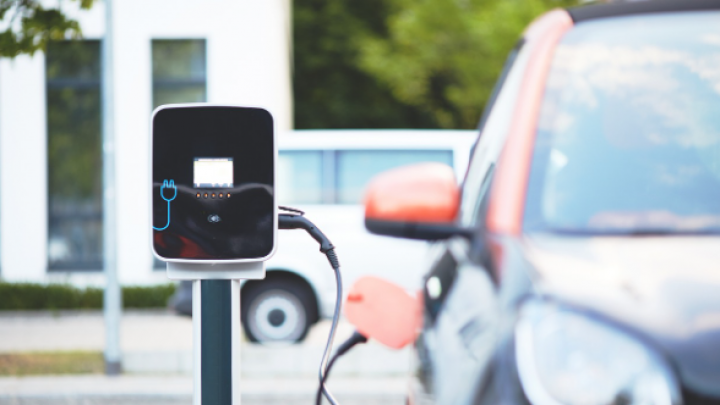Američki proizvođač punjača za električna vozila preuzeo još jednu srpsku firmu