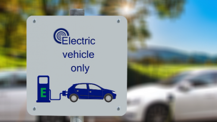 U Srbiji samo jedan odsto električnih vozila, hibrida oko 30 odsto