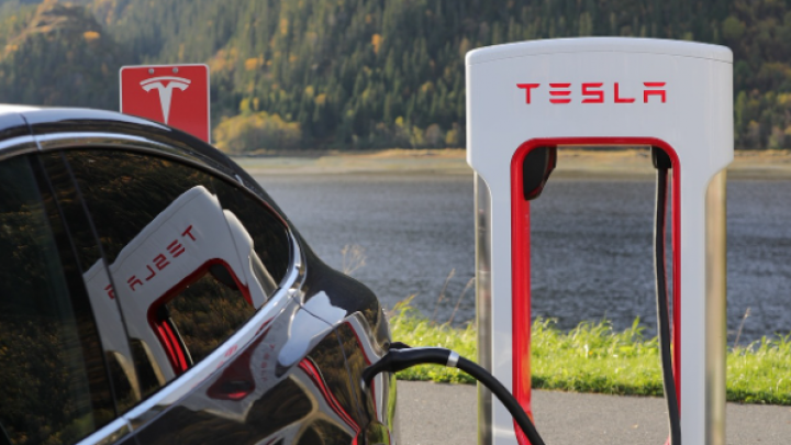 Tesla i BMW pridružili se kineskim proizvođačima električnih vozila u osporavanju carina EU