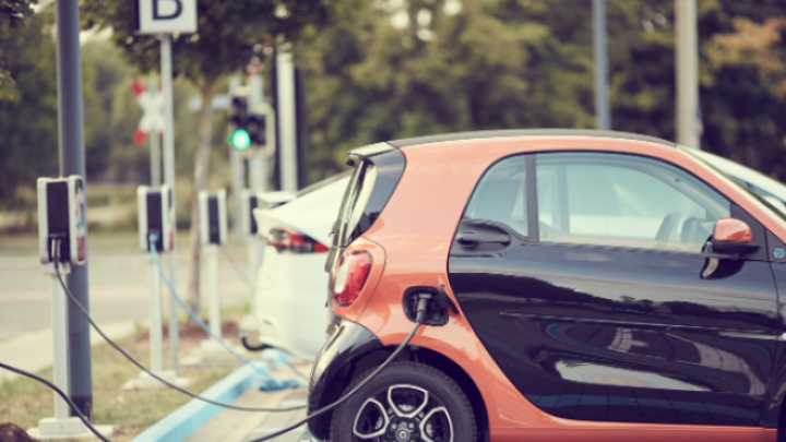 Vlada Srbije subvencioniše kupovinu novih električnih vozila