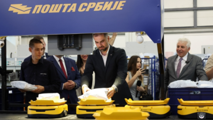 I u Novom Sadu roboti sortiraju pošljke