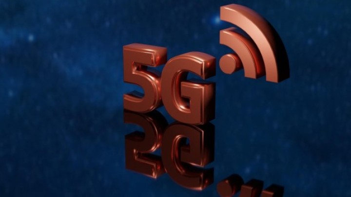 Sumitomo Electric i SoftBank: privatna 5G rešenja za industrijska postrojenja na COMNEXT 2025