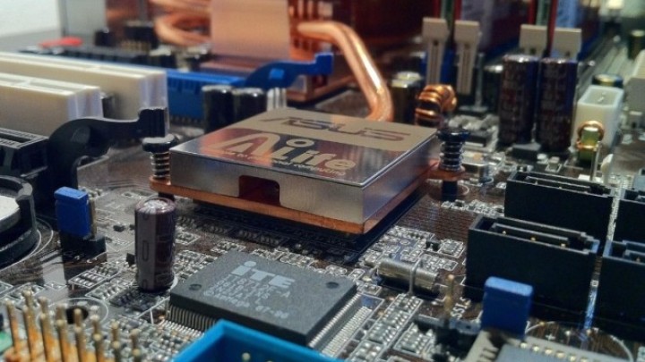 DuPont podiže prognoze za rezultat trećeg kvartala zbog potražnje u elektronici i zdravstvenom sektoru