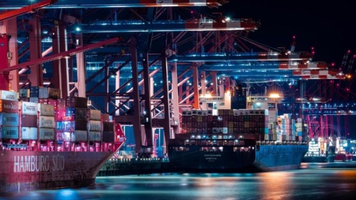 Globalna logistika pod udarom rata: zatvoren Hormuz blokira trgovinu i podiže troškove transporta