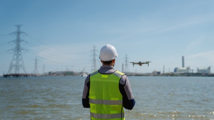 Nove industrijske dron tehnologije predstavljene u Evropi: fokus na logistiku i energetiku
