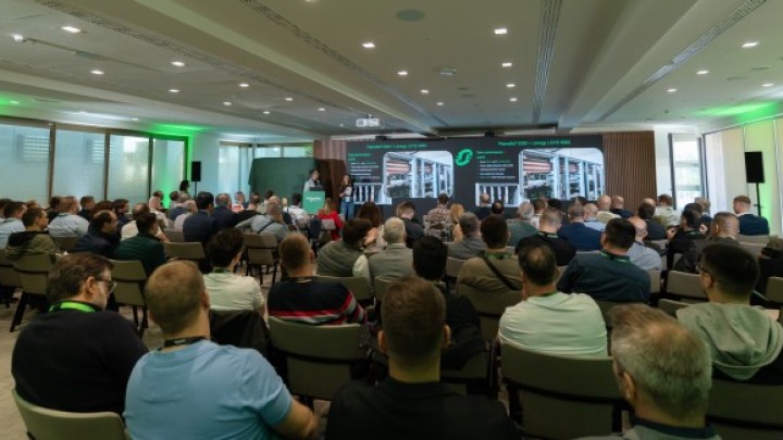 Schneider Electric PrismaSeT Summit postavlja standarde za energetski efikasne zgrade budućnosti