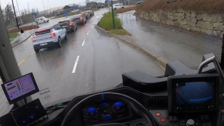 Samovozeći autobus će uskoro prevoziti putnike u Norveškoj