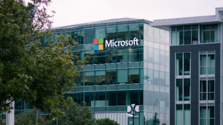 Microsoft je saopštio da će ukinuti 3.200 radnih mesta u svojoj gejming diviziji Xbox
